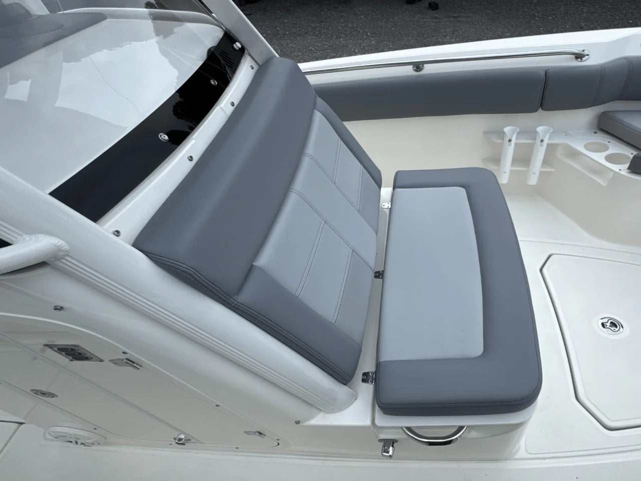 2026 Boston Whaler 230 Outrage 23.0 feet, Clearwater, Florida #40