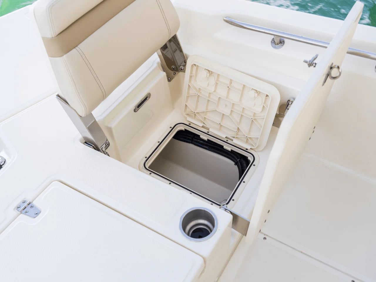 2026 Boston Whaler 250 Dauntless 25.0 feet, Clearwater, Florida #60