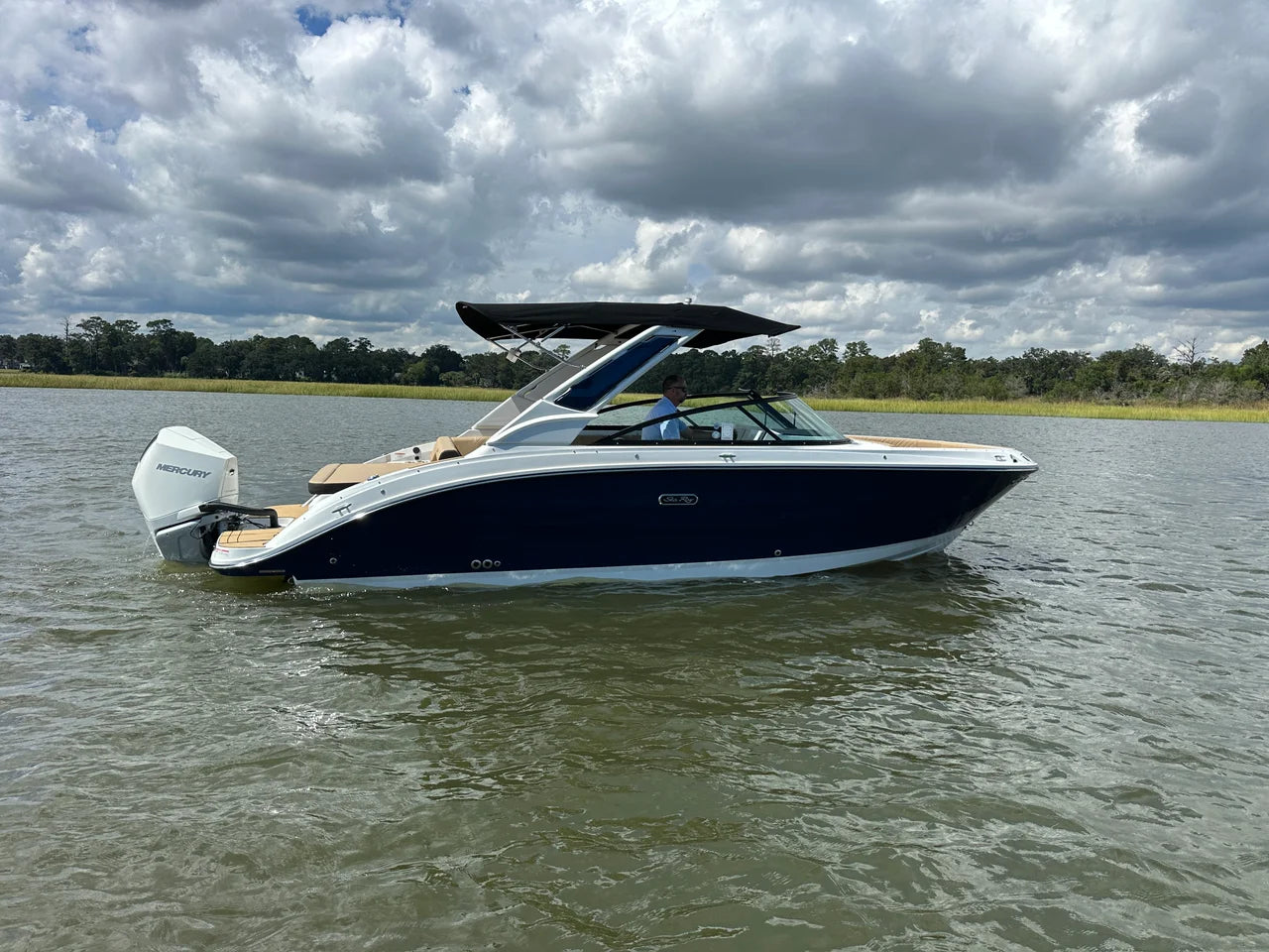 2026 Sea Ray SDX 250 Outboard 25.0 feet, Clearwater, Florida #1