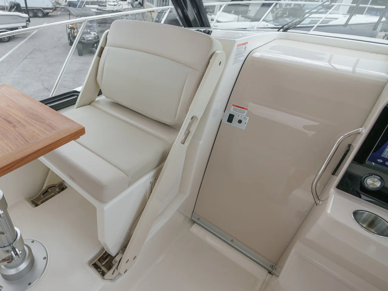 2026 Boston Whaler 325 Conquest 32.0 feet, Clearwater, Florida #42