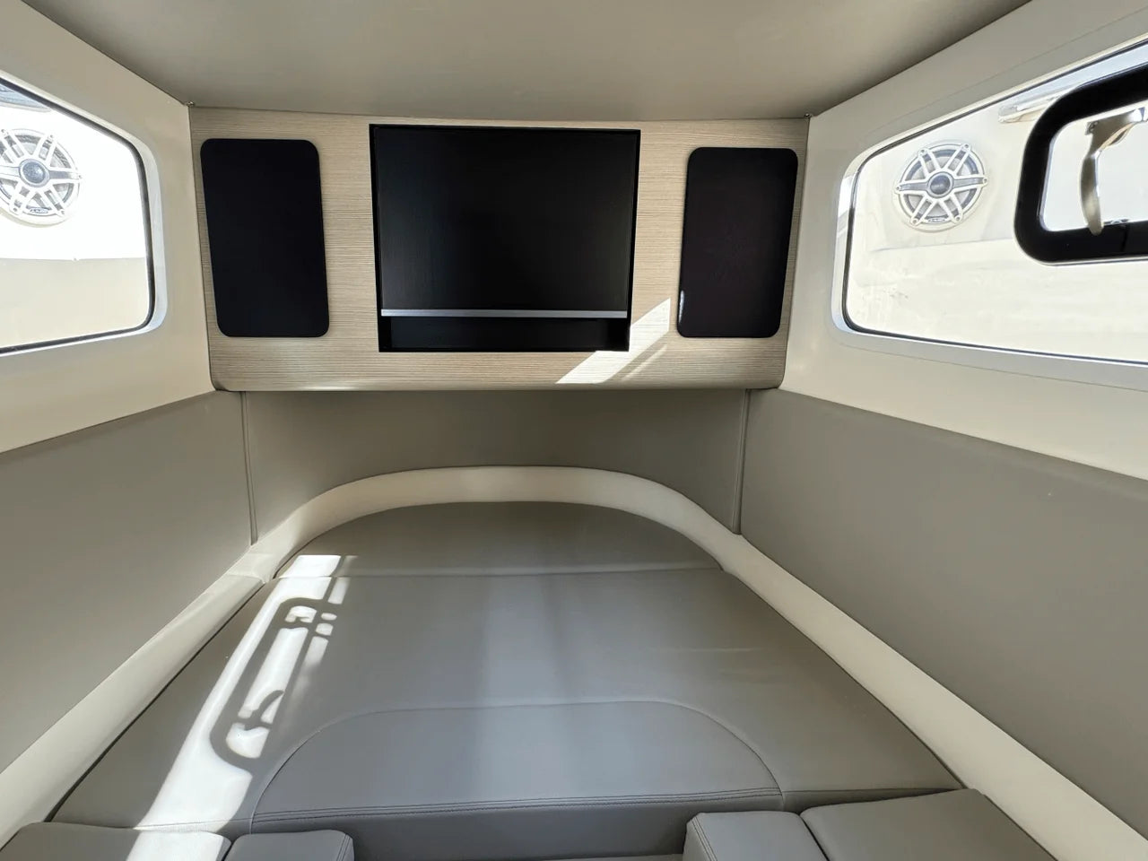 2025 Scout 357 LXF 35.0 feet, Clearwater, Florida #93