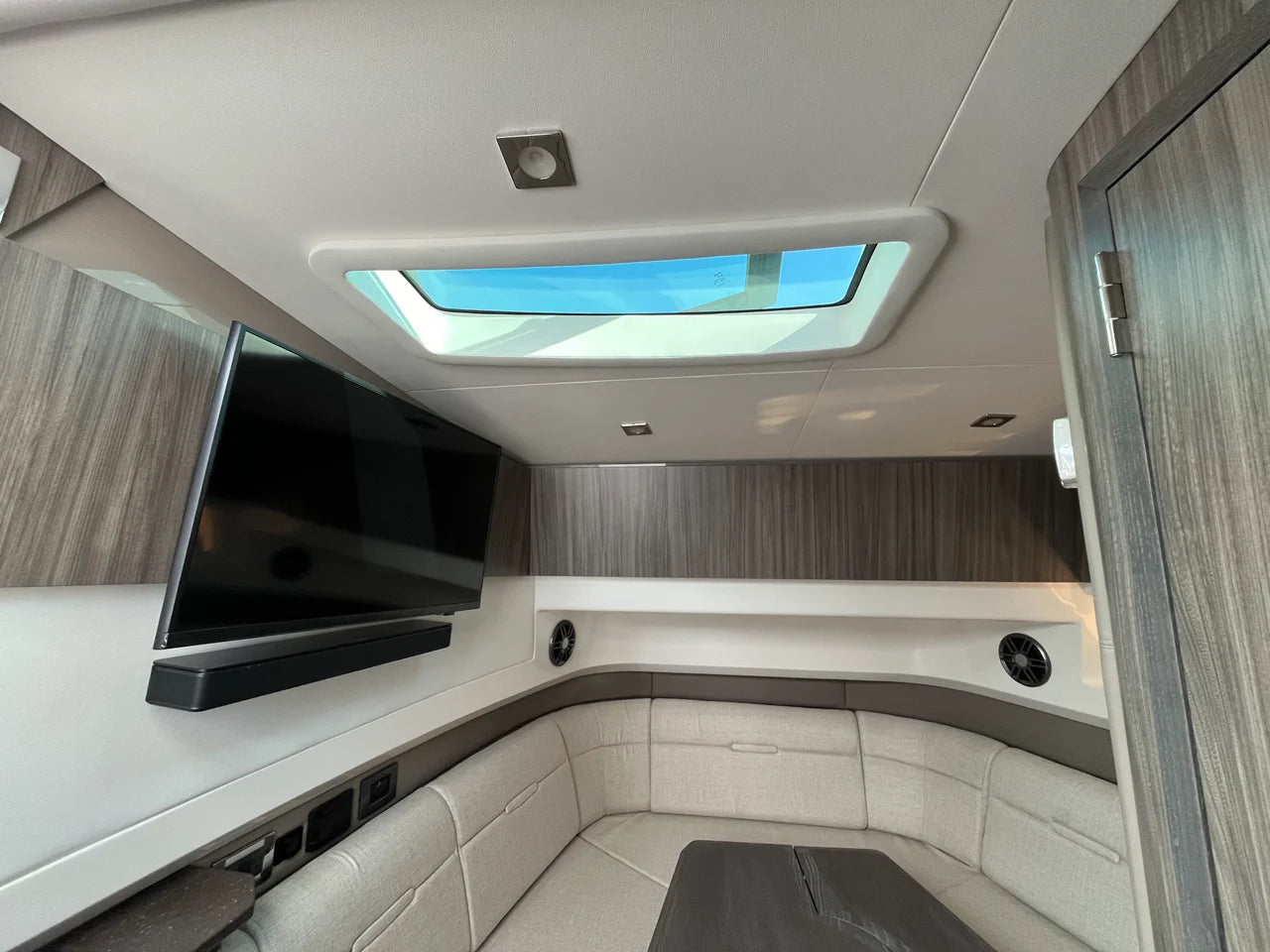 2026 Sea Ray SLX 400 Outboard 40.0 feet, Clearwater, Florida #62