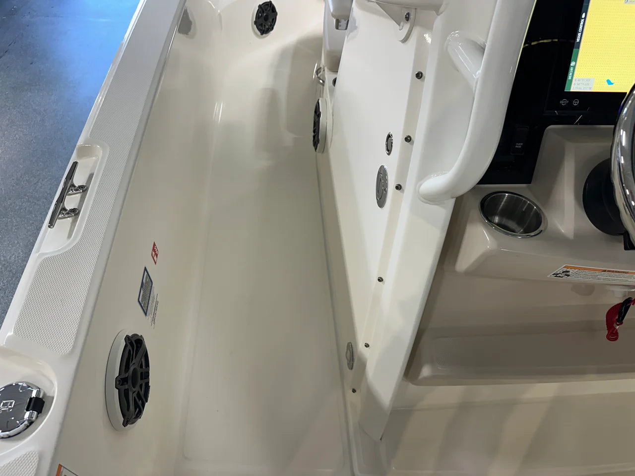 2026 Boston Whaler 280 Dauntless 28.0 feet, Clearwater, Florida #68