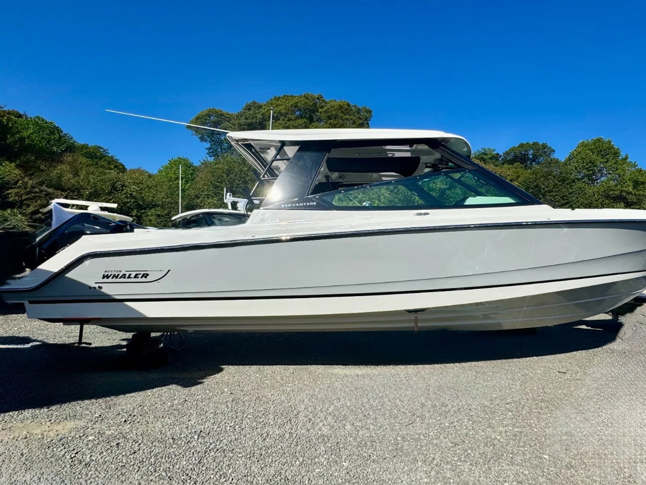 2026 Boston Whaler 330 Vantage 33.0 feet, Clearwater, Florida #1