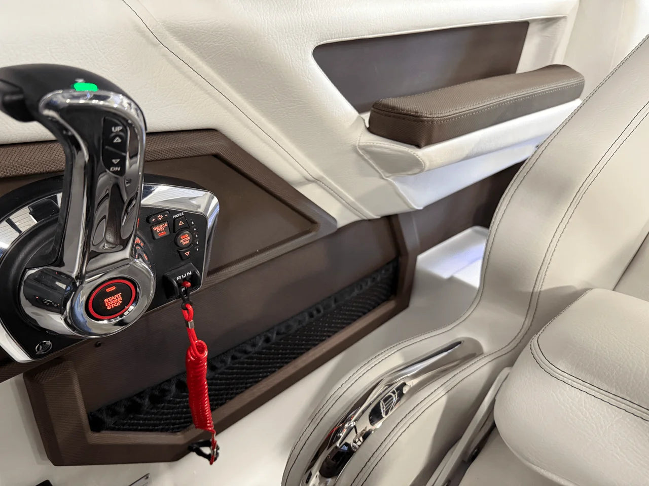 2025 Cobalt R6 Outboard 26.0 feet, Clearwater, Florida #108