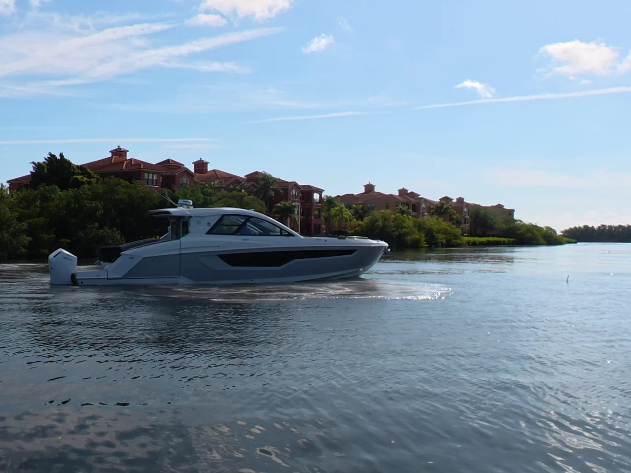 2026 Cruisers Yachts 50GLS OB 50.0 feet, Clearwater, Florida #12