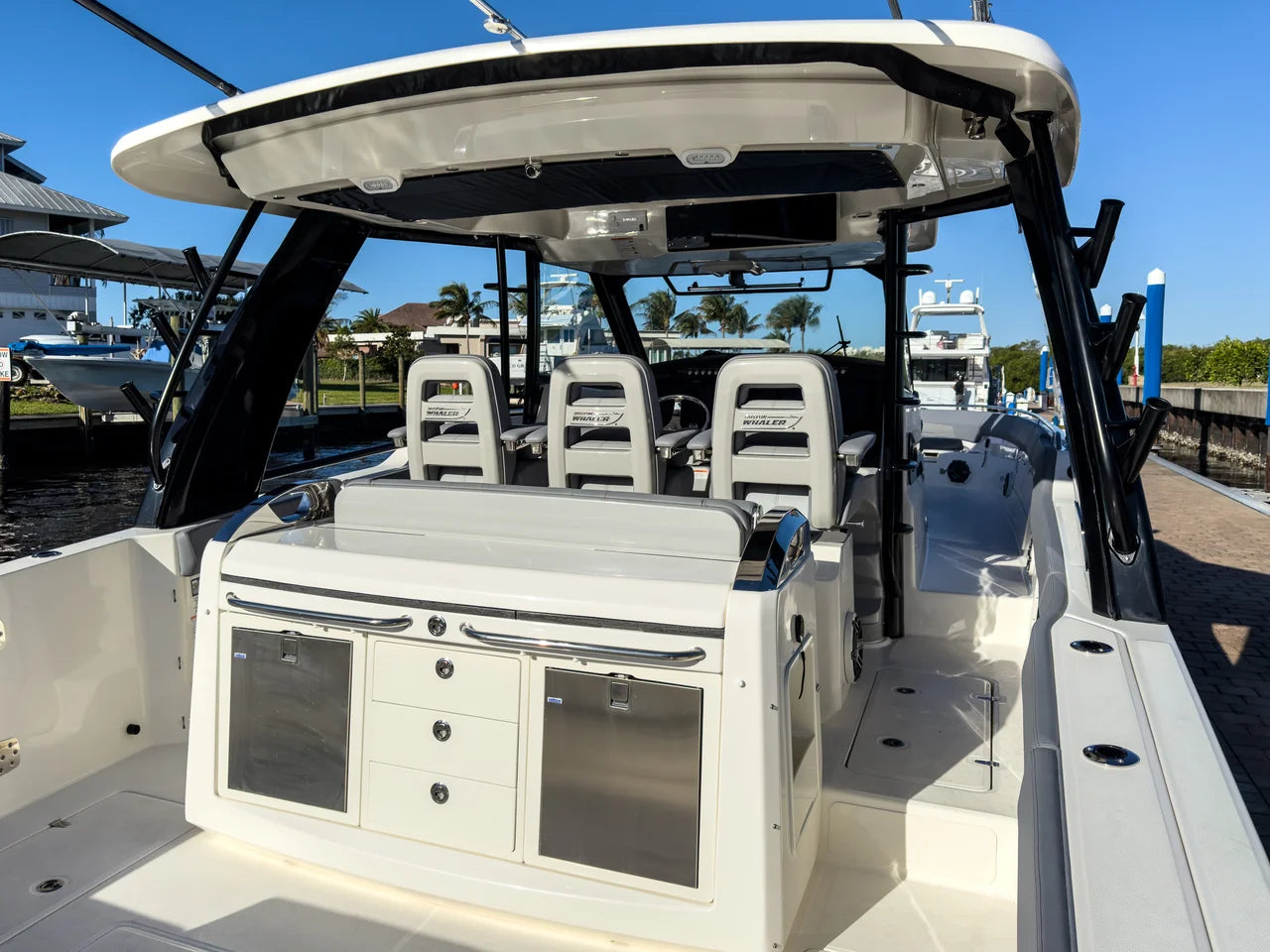 2026 Boston Whaler 420 Outrage 42.0 feet, Clearwater, Florida #6