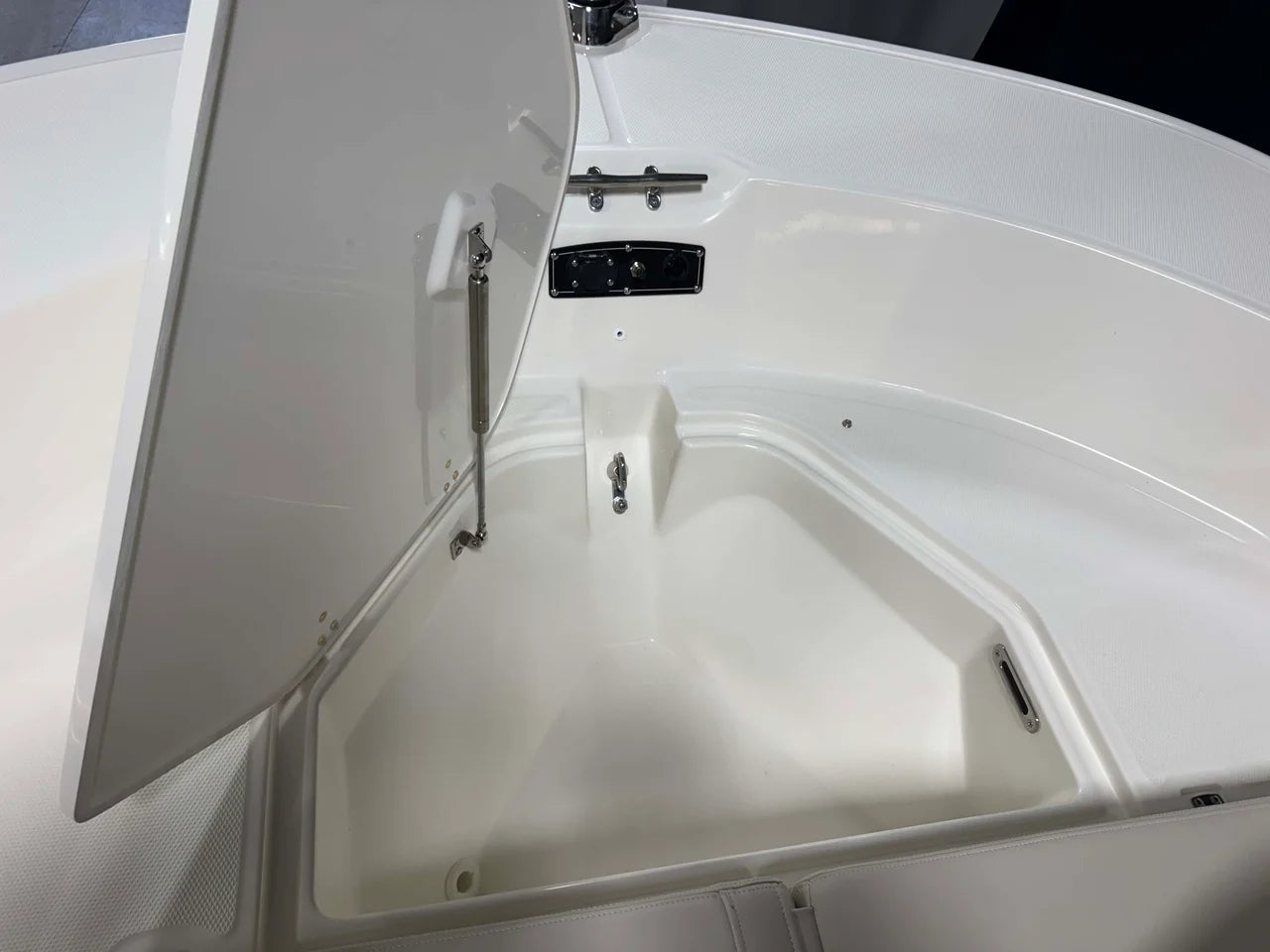 2026 Boston Whaler 210 Montauk 21.0 feet, Clearwater, Florida #48