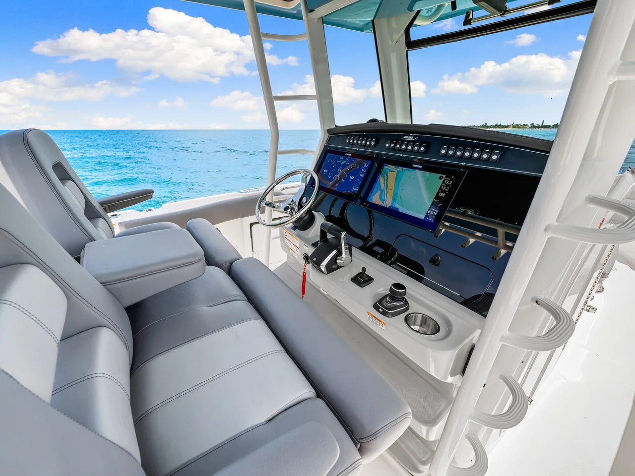 2026 Boston Whaler 330 Outrage 33.0 feet, Clearwater, Florida #44