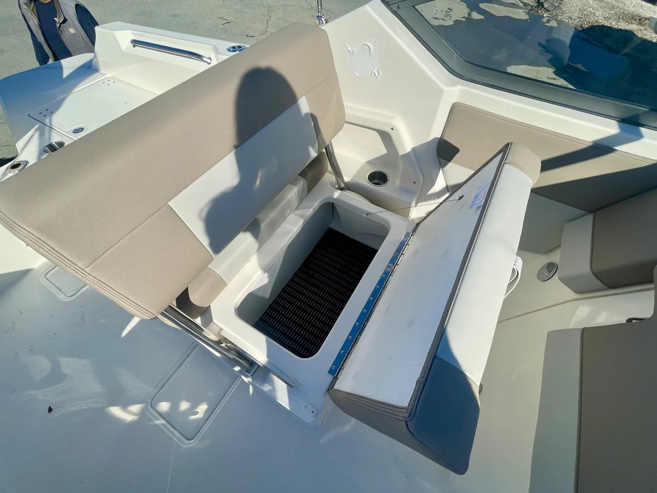 2026 Boston Whaler 210 Vantage 21.0 feet, Clearwater, Florida #9