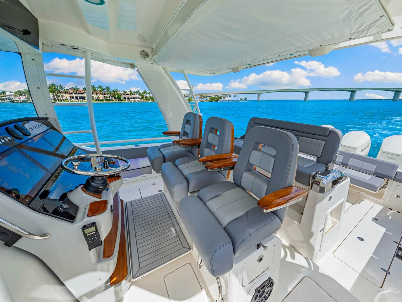 2025 Boston Whaler 420 Outrage 42.0 feet, Clearwater, Florida #15