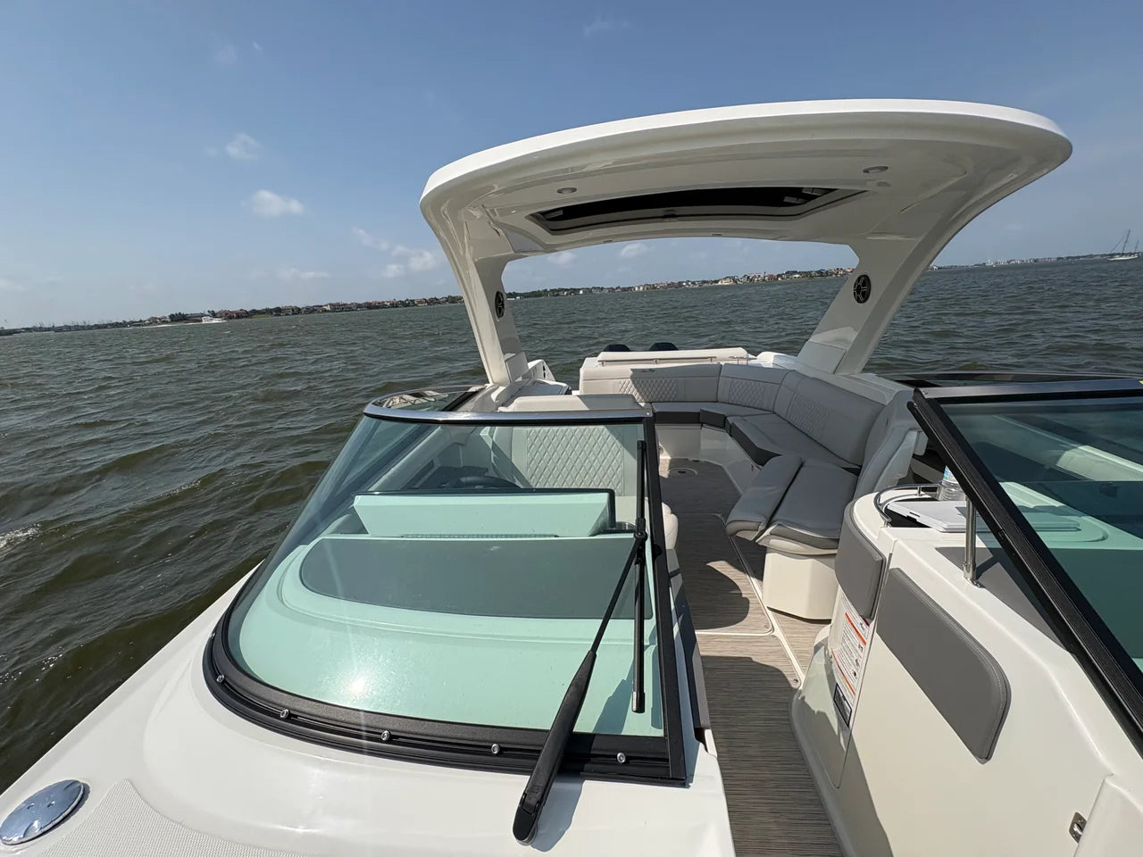 2026 Sea Ray SLX 310 Outboard 31.0 feet, Clearwater, Florida #46