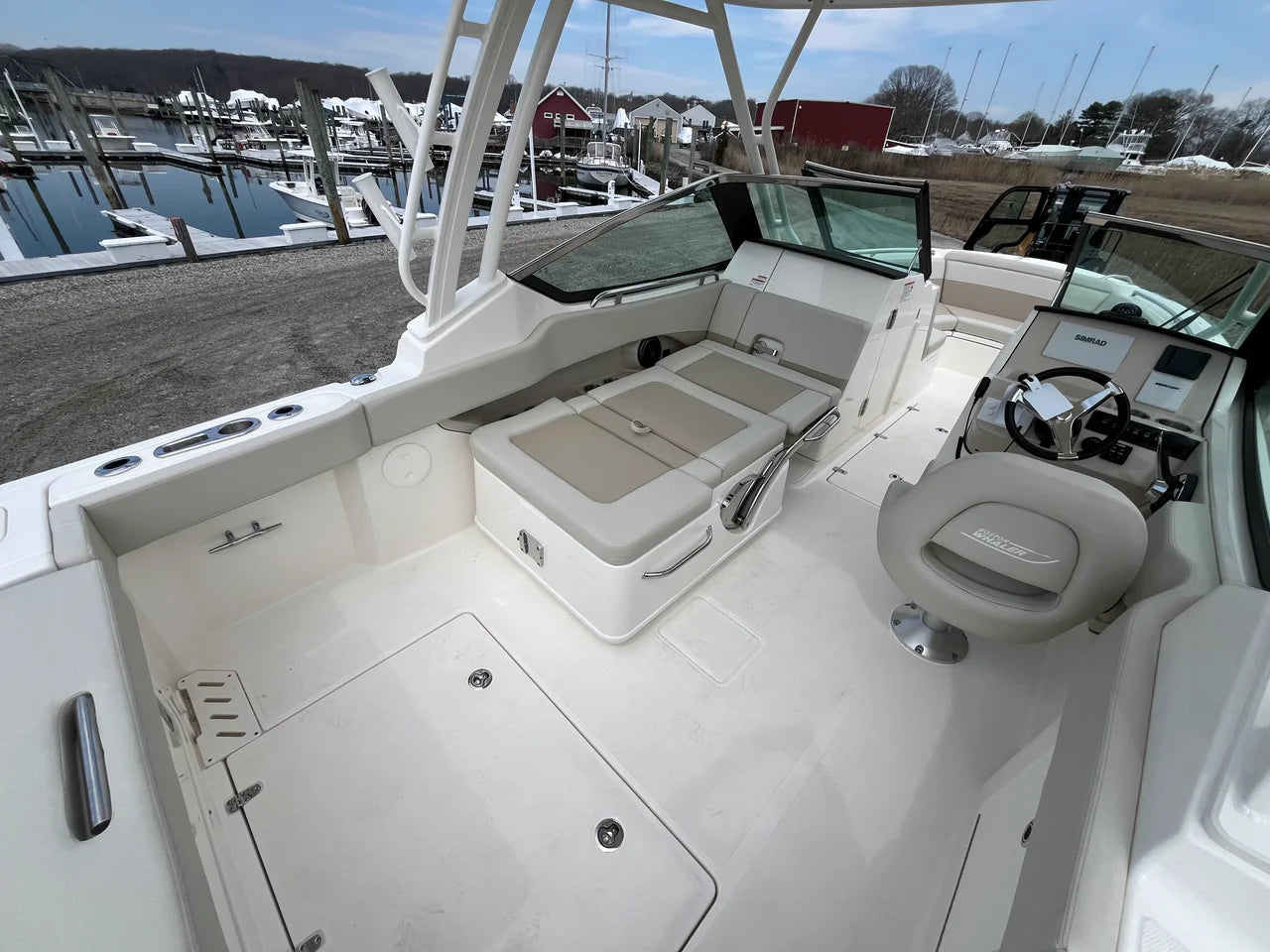 2026 Boston Whaler 240 Vantage 24.0 feet, Clearwater, Florida #8