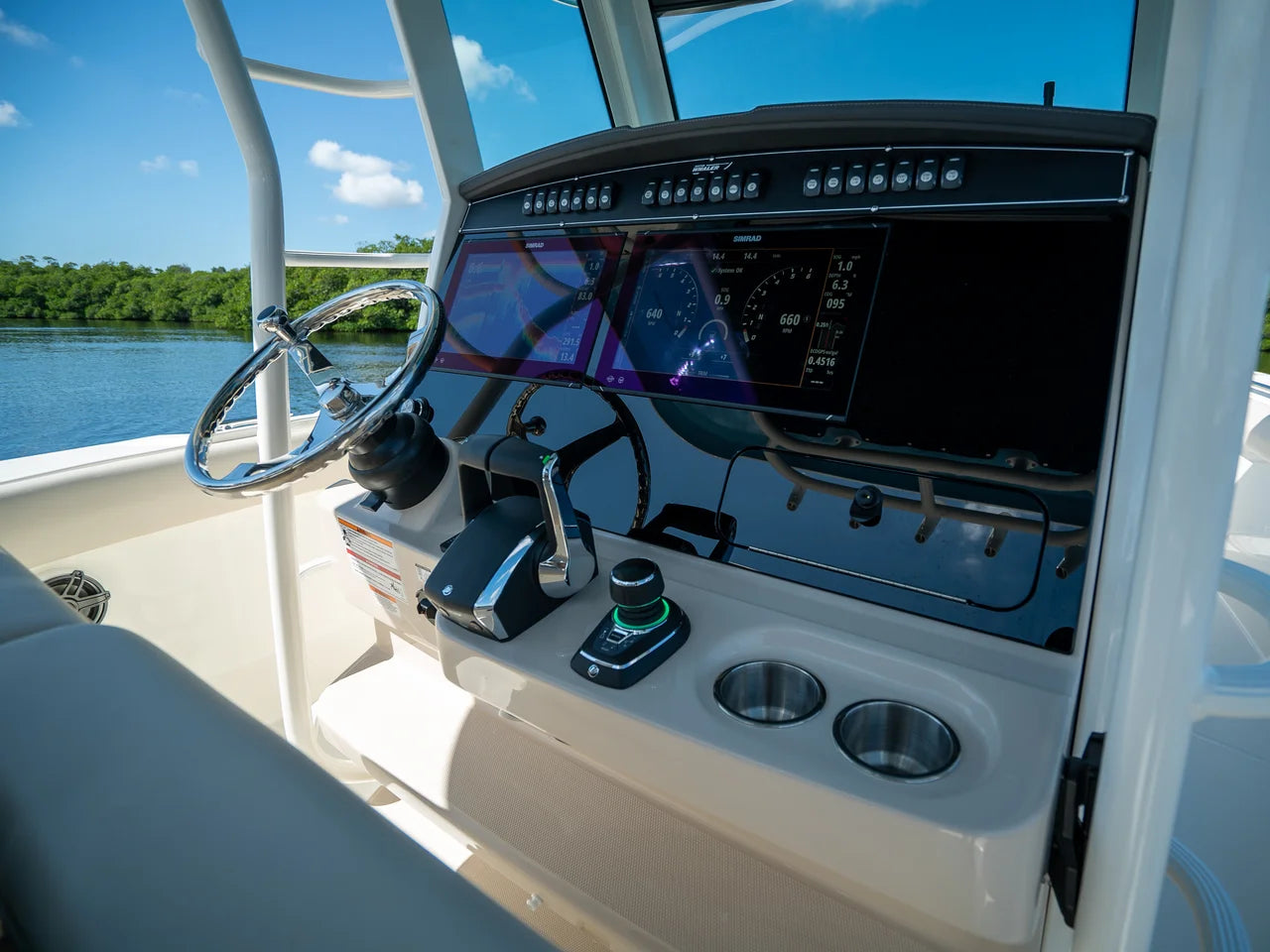 2026 Boston Whaler 330 Outrage 33.0 feet, Clearwater, Florida #14