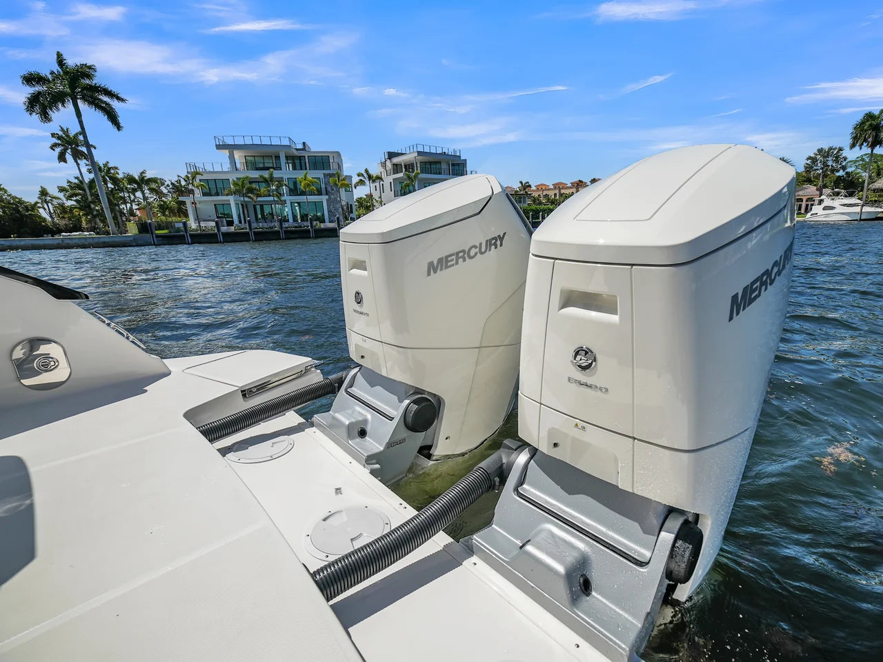 2026 Sea Ray Sundancer 370 Outboard 37.0 feet, Clearwater, Florida #8