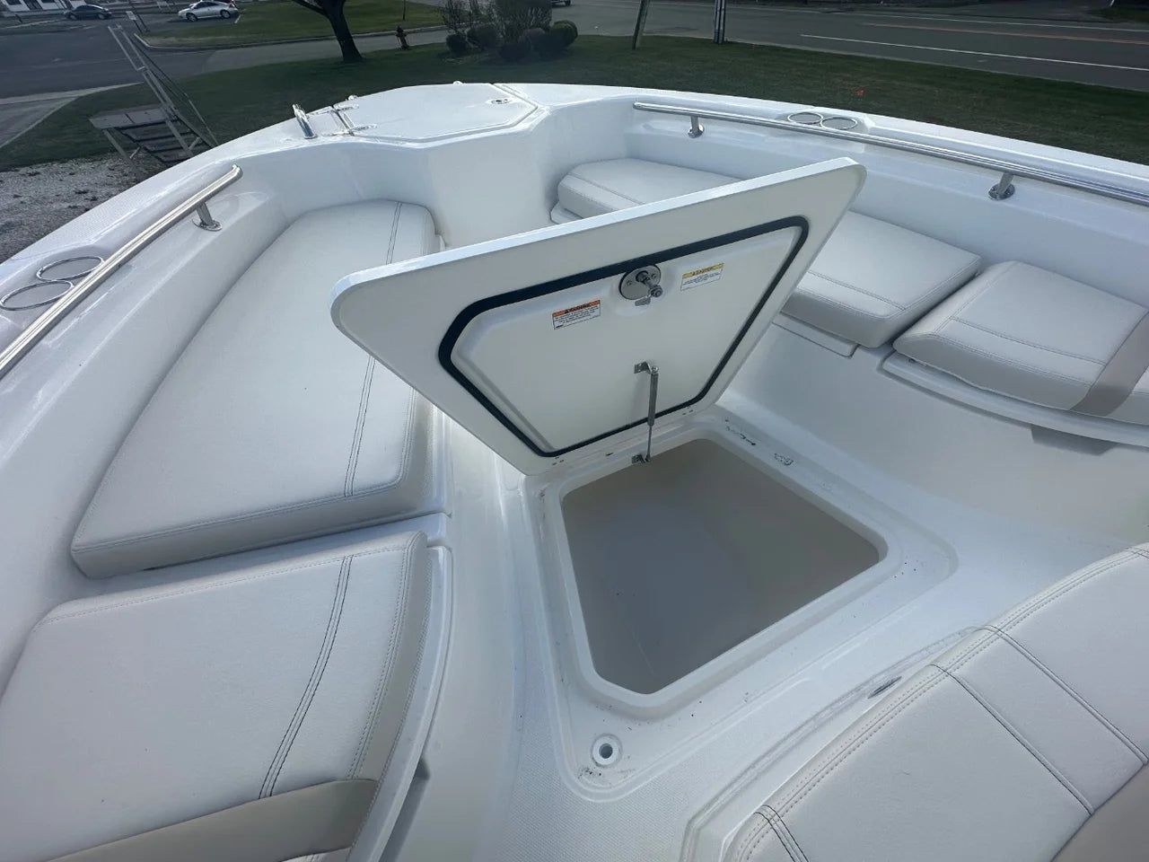 2026 Boston Whaler 280 Dauntless 28.0 feet, Clearwater, Florida #19