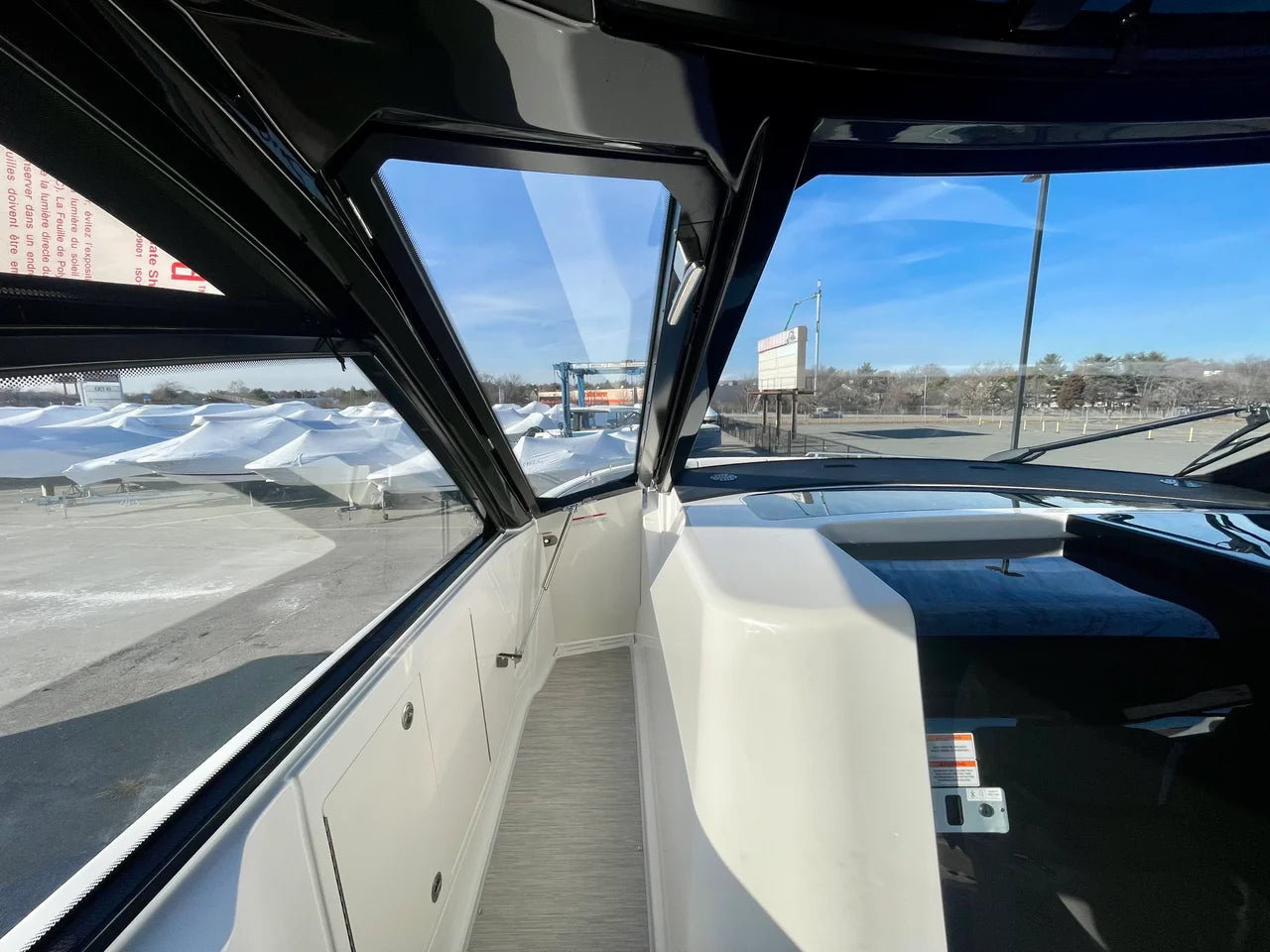 2026 Sea Ray Sundancer 370 Outboard 37.0 feet, Clearwater, Florida #15
