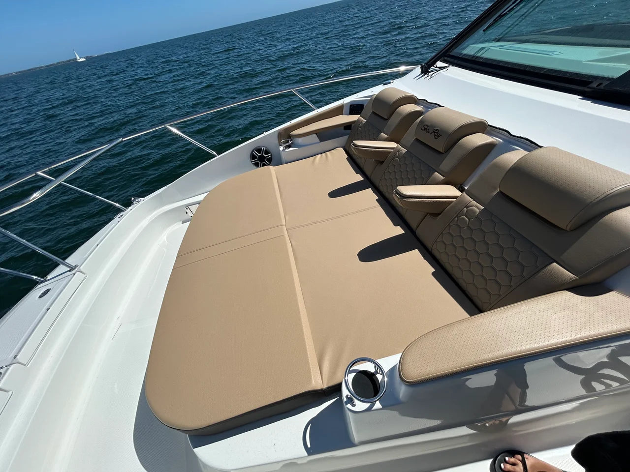 2026 Sea Ray Sundancer 320 Outboard 32.0 feet, Clearwater, Florida #35