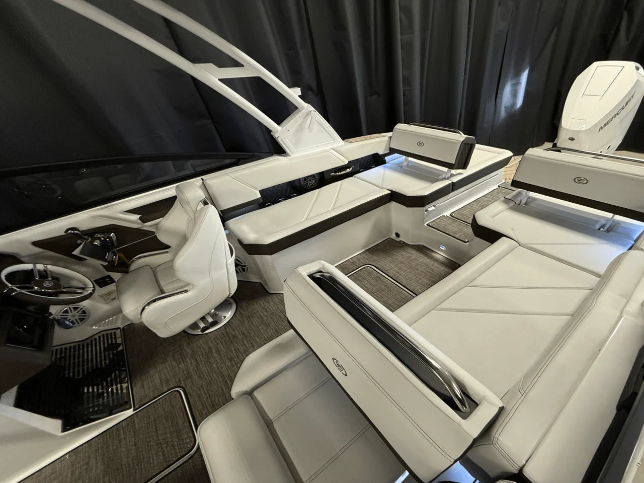 2025 Cobalt R6 Outboard 26.0 feet, Clearwater, Florida #9