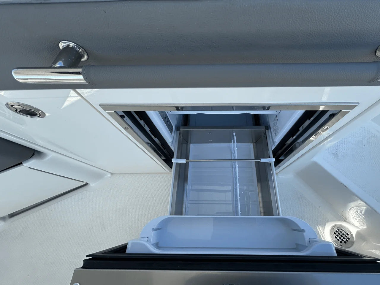 2026 Sea Ray SLX 350 Outboard 35.0 feet, Clearwater, Florida #36