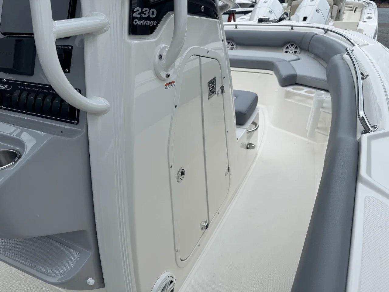 2026 Boston Whaler 230 Outrage 23.0 feet, Clearwater, Florida #33