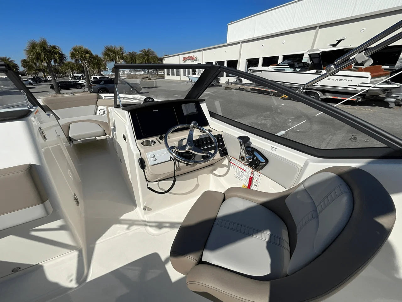 2025 Boston Whaler 210 Vantage 21.0 feet, Clearwater, Florida #34