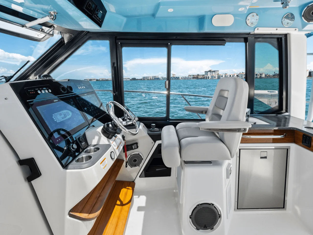 2025 Boston Whaler 365 Conquest 36.0 feet, Clearwater, Florida #73
