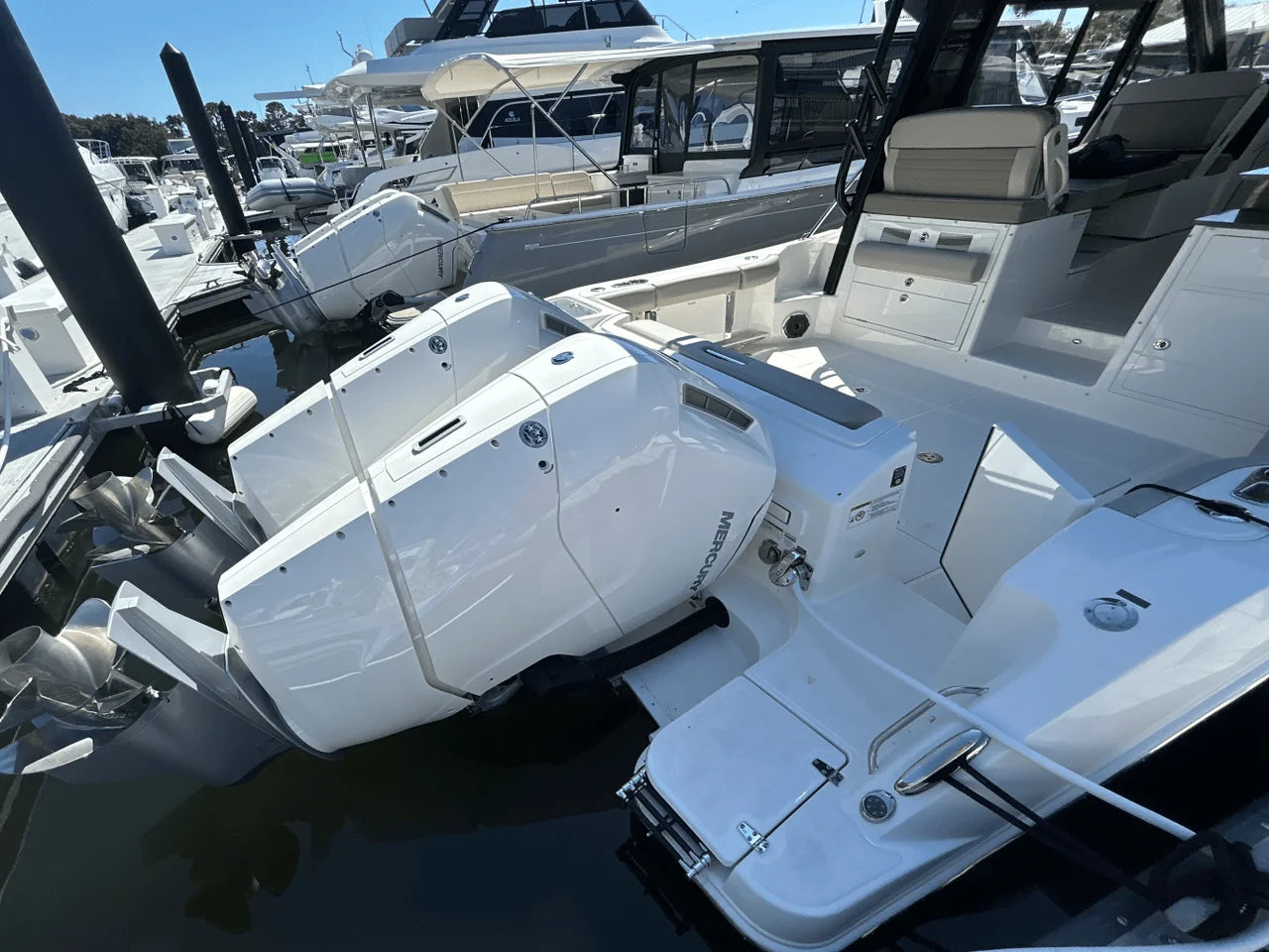 2025 Boston Whaler 365 Conquest 36.0 feet, Clearwater, Florida #6