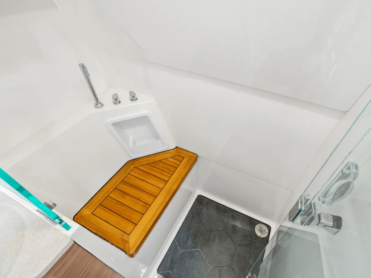 2025 Boston Whaler 365 Conquest 36.0 feet, Clearwater, Florida #31