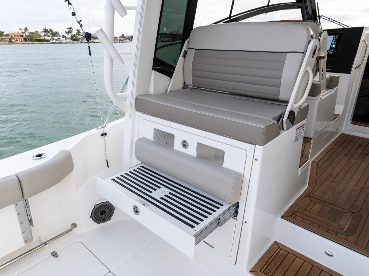 2026 Boston Whaler 365 Conquest 36.0 feet, Clearwater, Florida #66