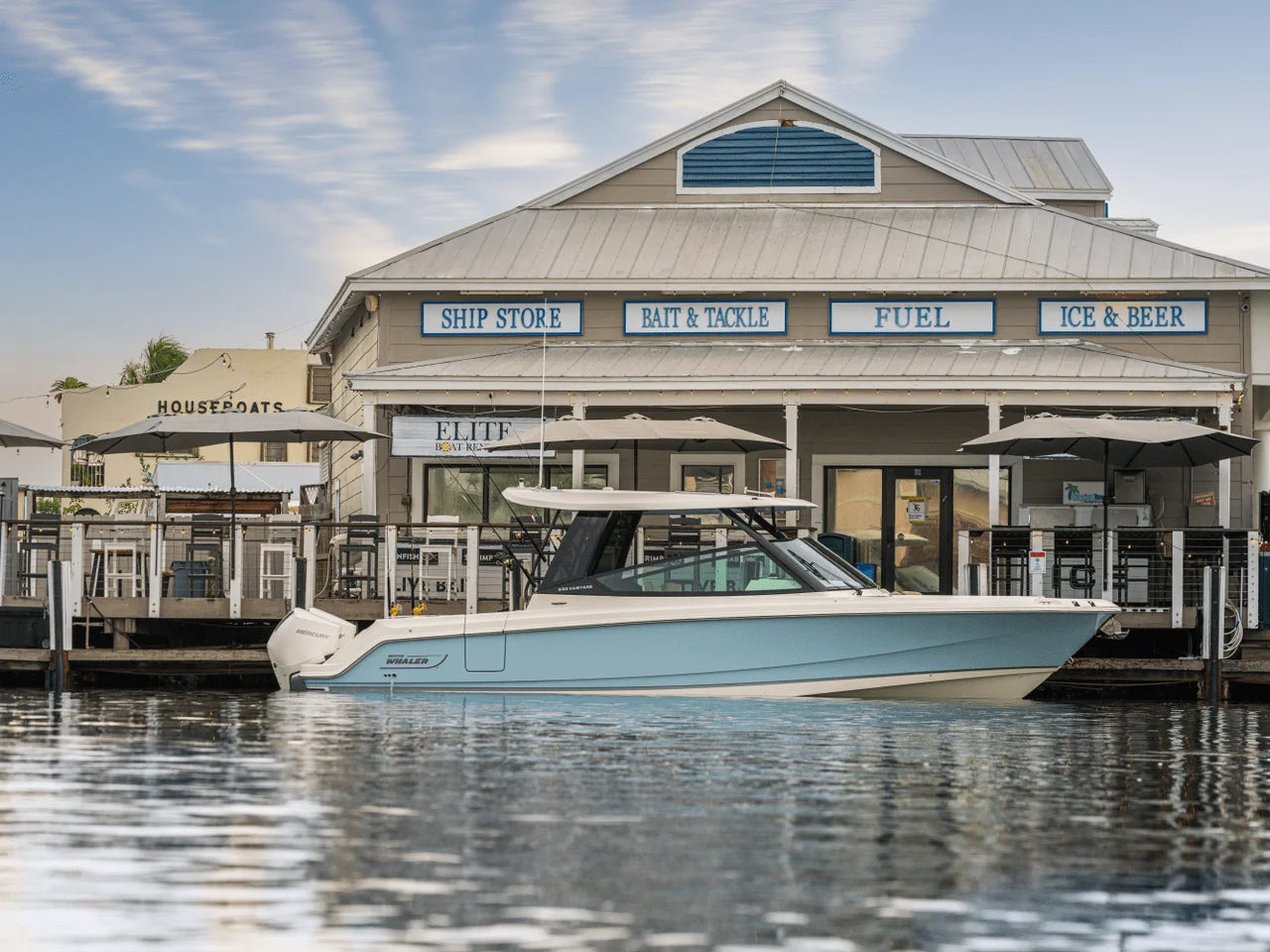 2026 Boston Whaler 330 Vantage 33.0 feet, Clearwater, Florida #4