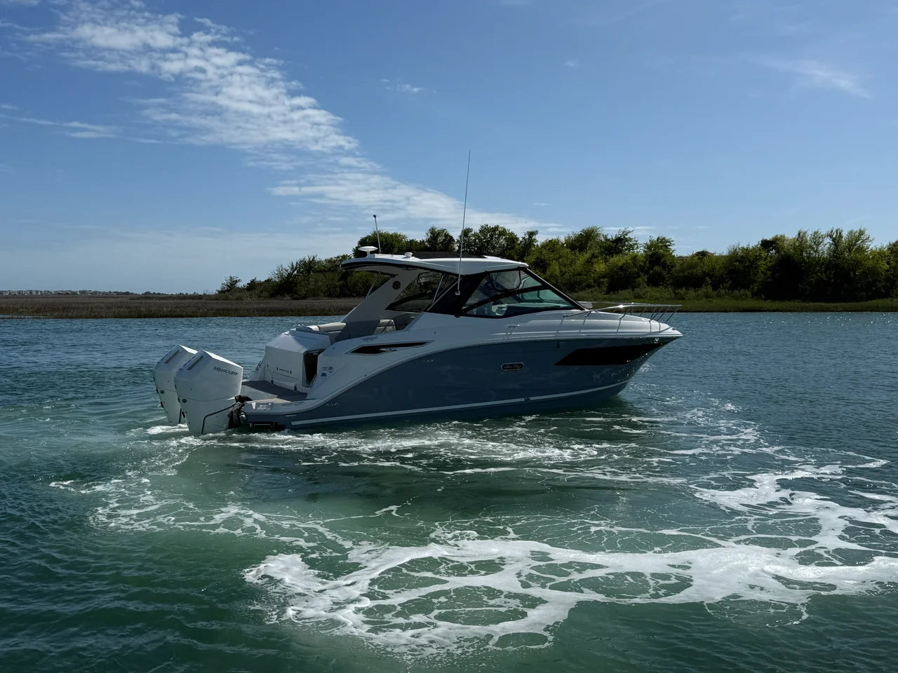 2026 Sea Ray Sundancer 320 Outboard 32.0 feet, Clearwater, Florida #1