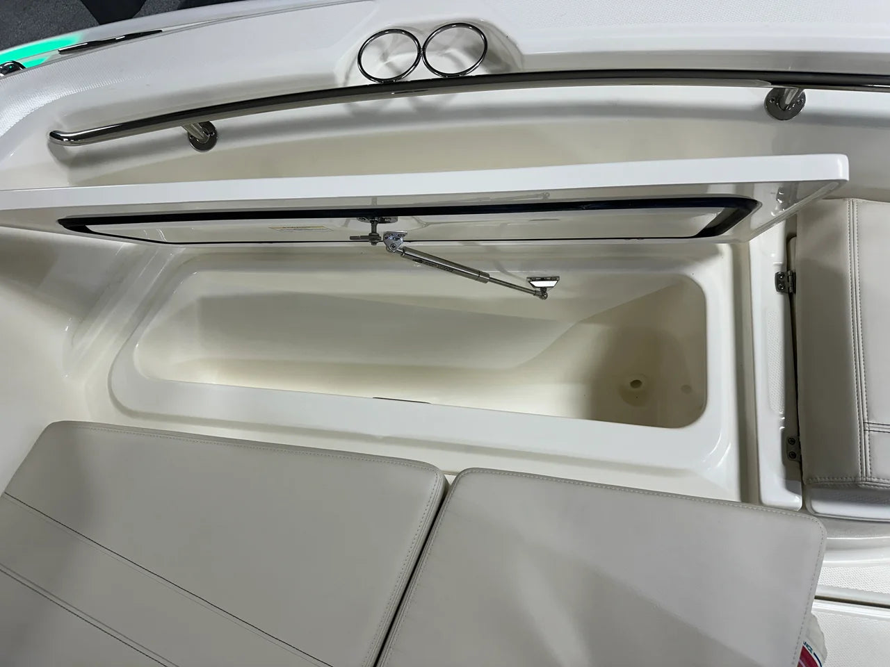 2026 Boston Whaler 280 Dauntless 28.0 feet, Clearwater, Florida #98