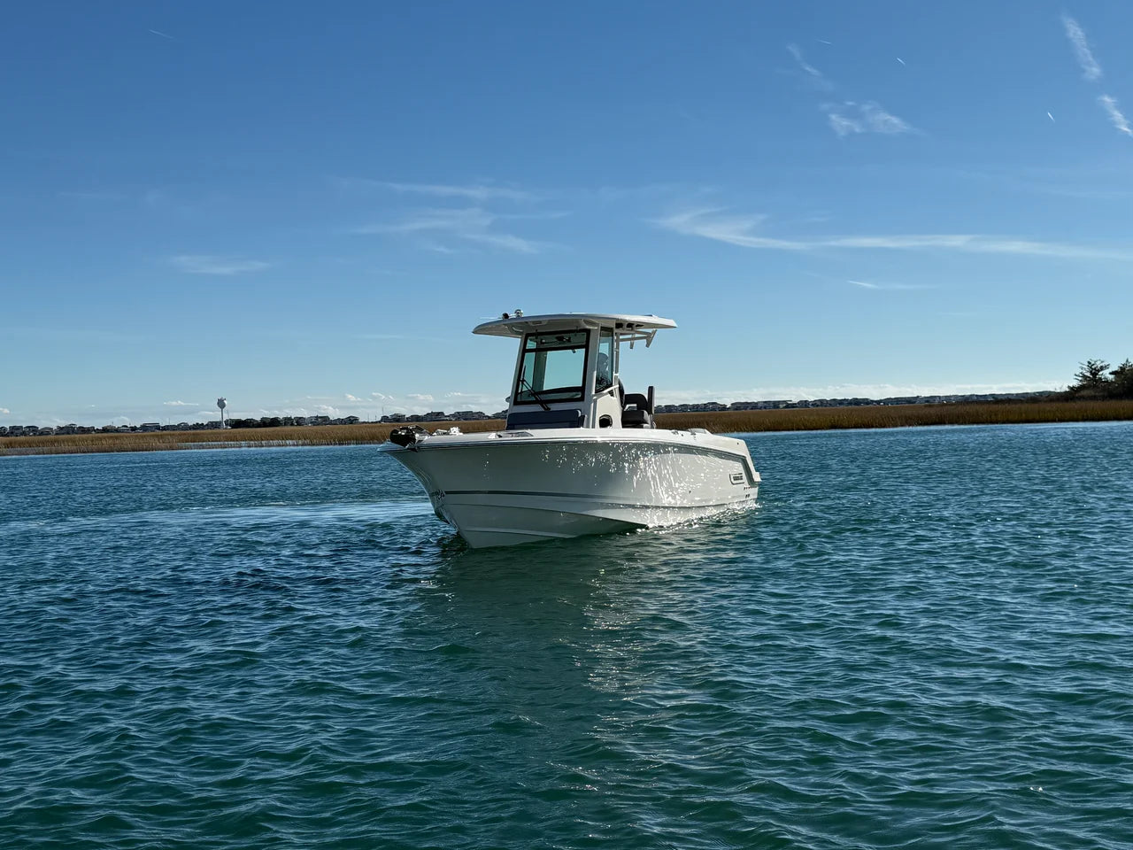 2026 Boston Whaler 250 Outrage 25.0 feet, Clearwater, Florida #3