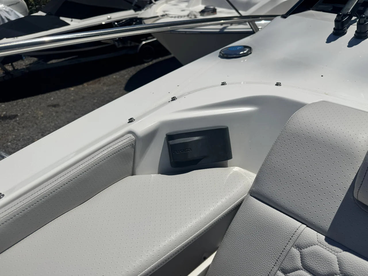 2026 Sea Ray Sundancer 320 Outboard 32.0 feet, Clearwater, Florida #43