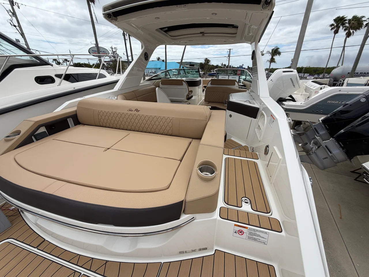 2026 Sea Ray SLX 310 Outboard 31.0 feet, Clearwater, Florida #17