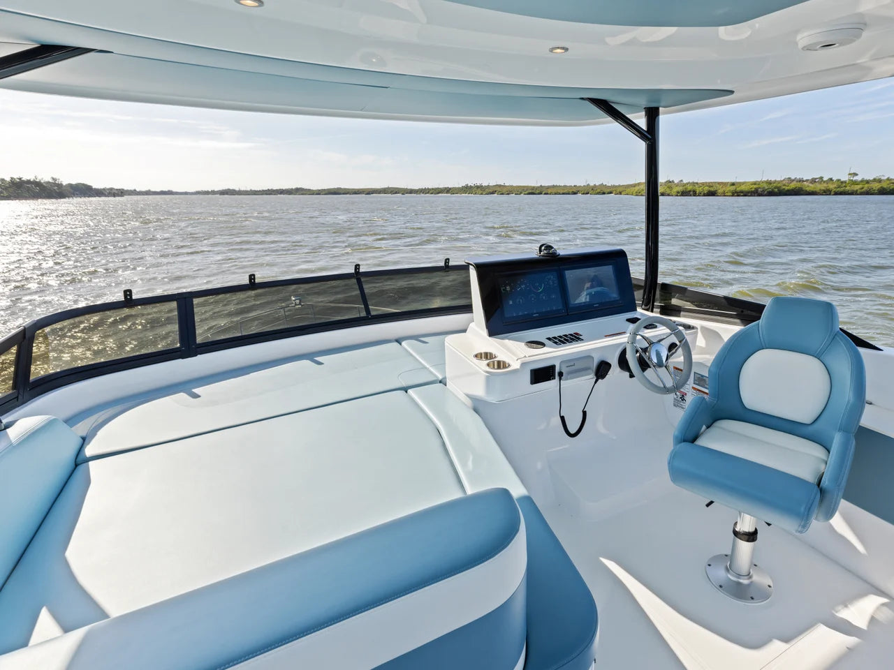 2026 Cruisers Yachts 50 FLY 50.0 feet, Clearwater, Florida #43