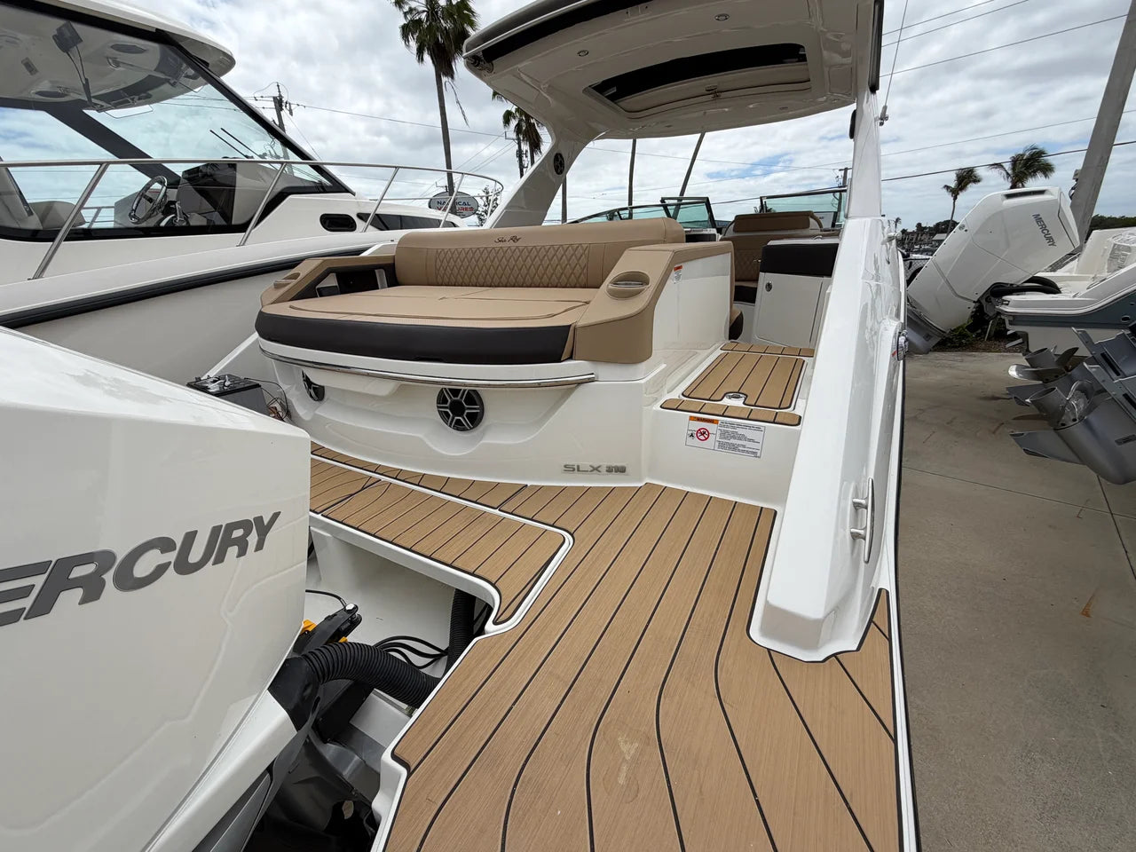 2026 Sea Ray SLX 310 Outboard 31.0 feet, Clearwater, Florida #16