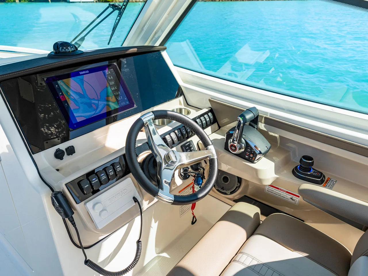 2026 Boston Whaler 280 Vantage 28.0 feet, Clearwater, Florida #53