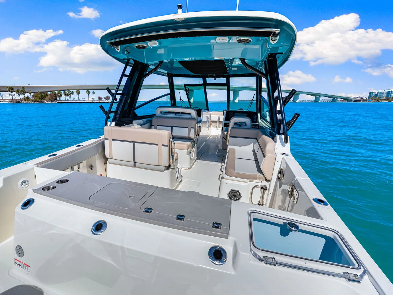 2026 Boston Whaler 330 Vantage 33.0 feet, Clearwater, Florida #29