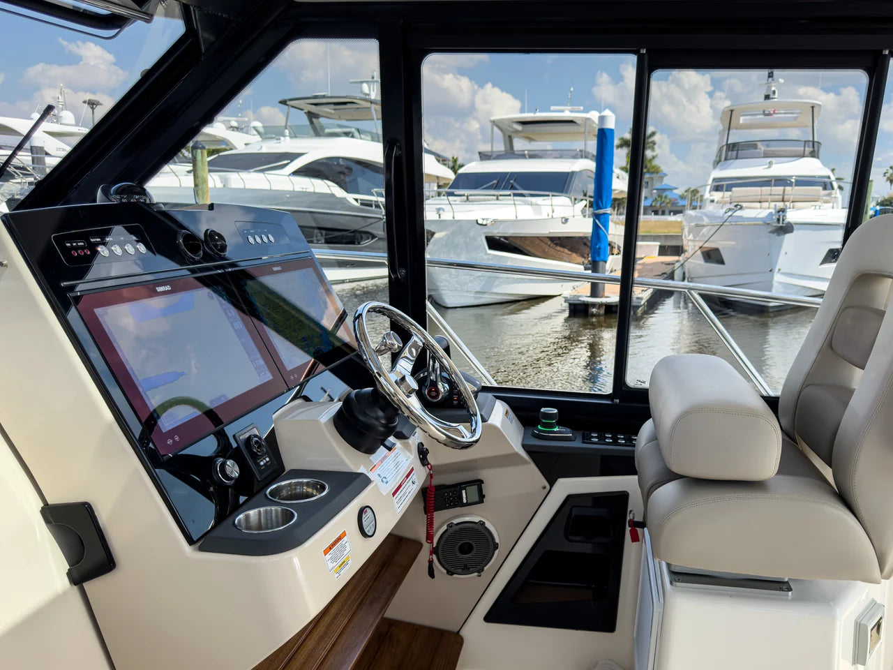 2026 Boston Whaler 365 Conquest 36.0 feet, Clearwater, Florida #16