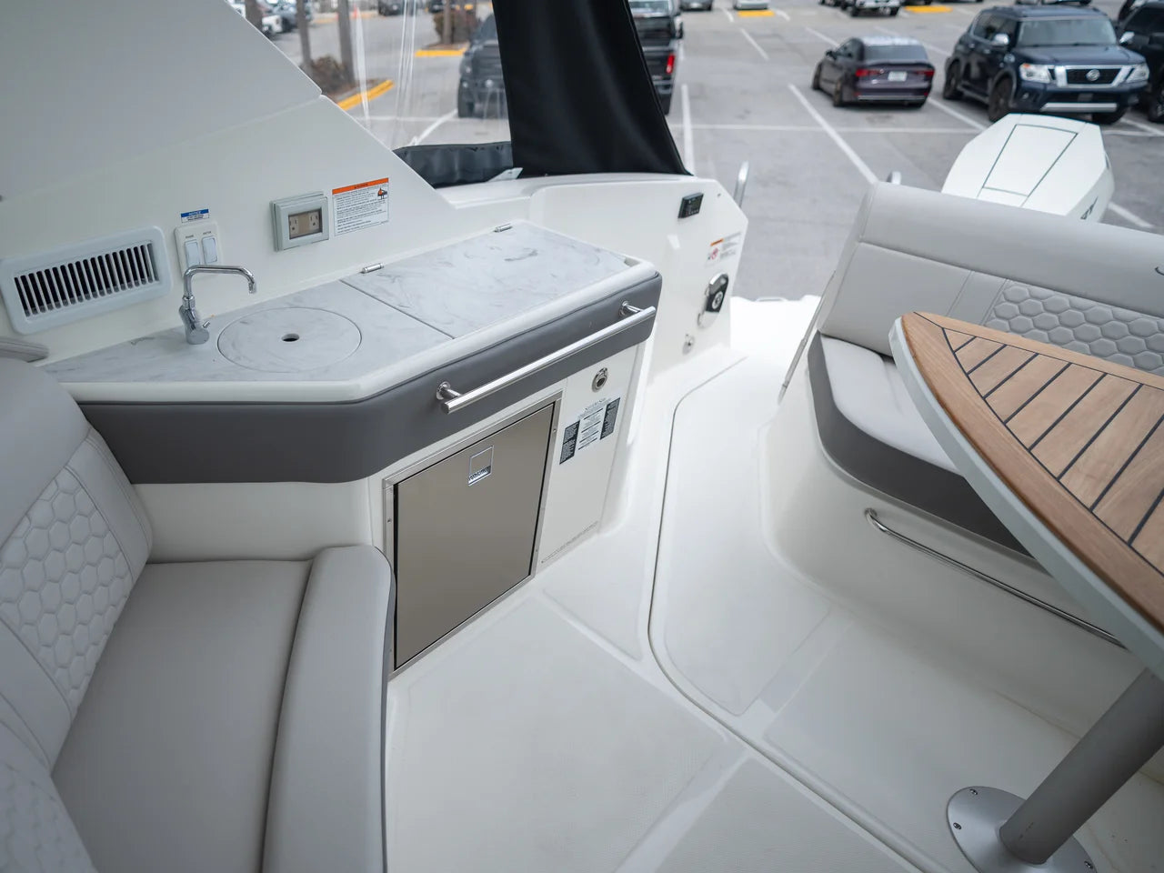 2026 Sea Ray Sundancer 320 Outboard 32.0 feet, Clearwater, Florida #31