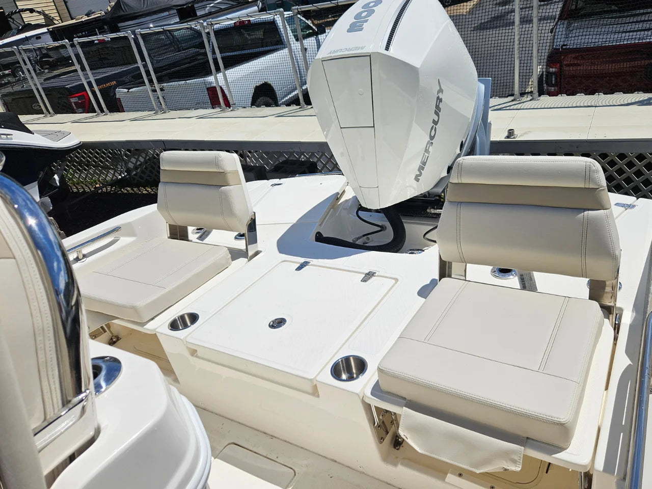 2026 Boston Whaler 250 Dauntless 25.0 feet, Clearwater, Florida #8