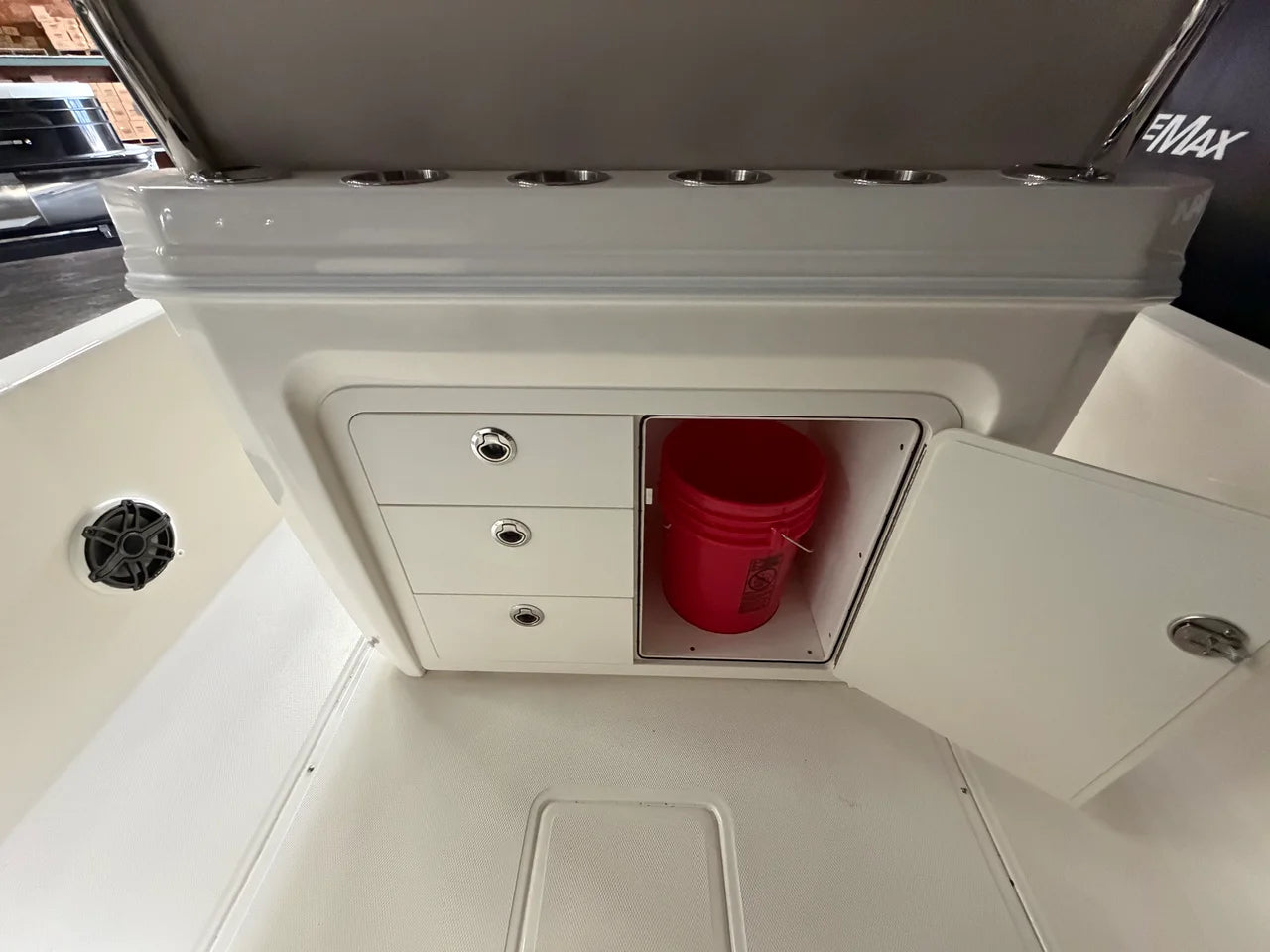 2026 Boston Whaler 250 Dauntless 25.0 feet, Clearwater, Florida #32