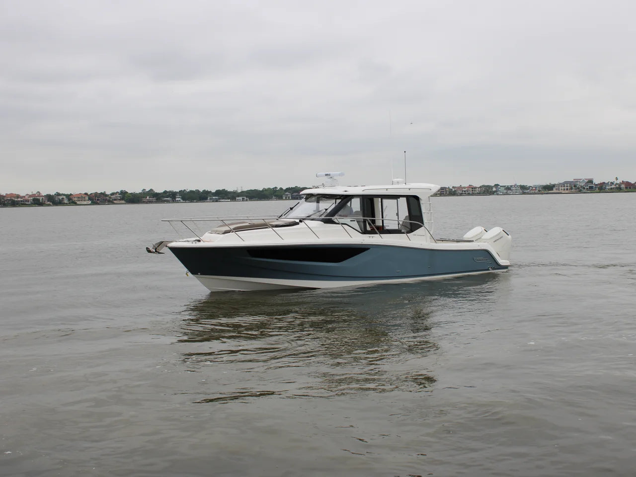 2025 Boston Whaler 365 Conquest 36.0 feet, Clearwater, Florida #20