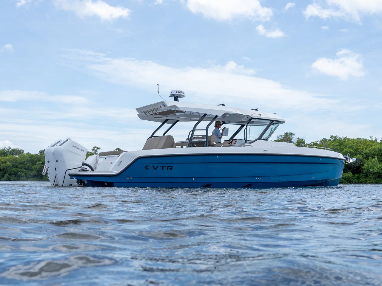 2026 Cruisers Yachts 38 VTR 38.0 feet, Clearwater, Florida #40
