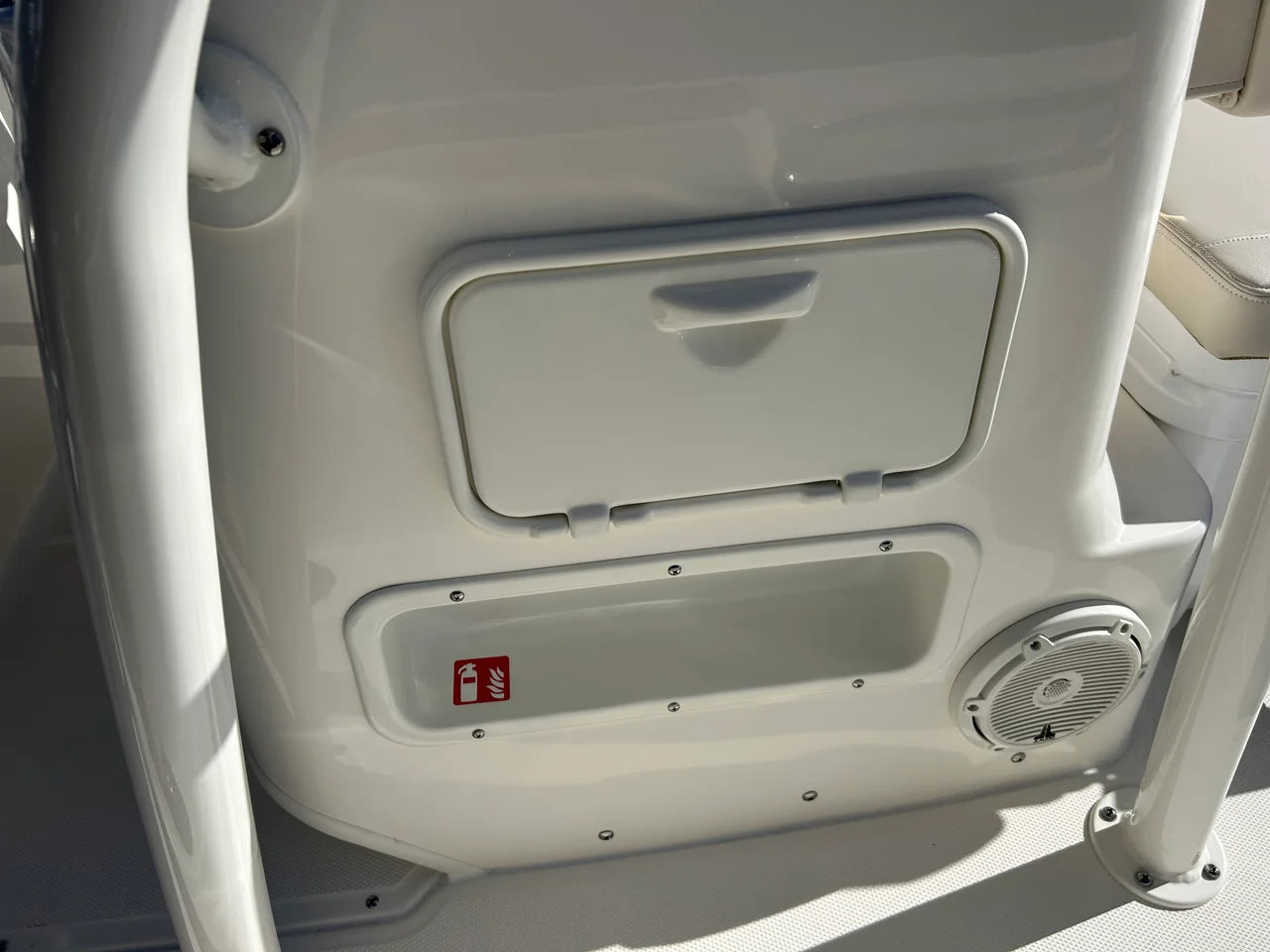 2026 Boston Whaler 190 Montauk 19.0 feet, Clearwater, Florida #15