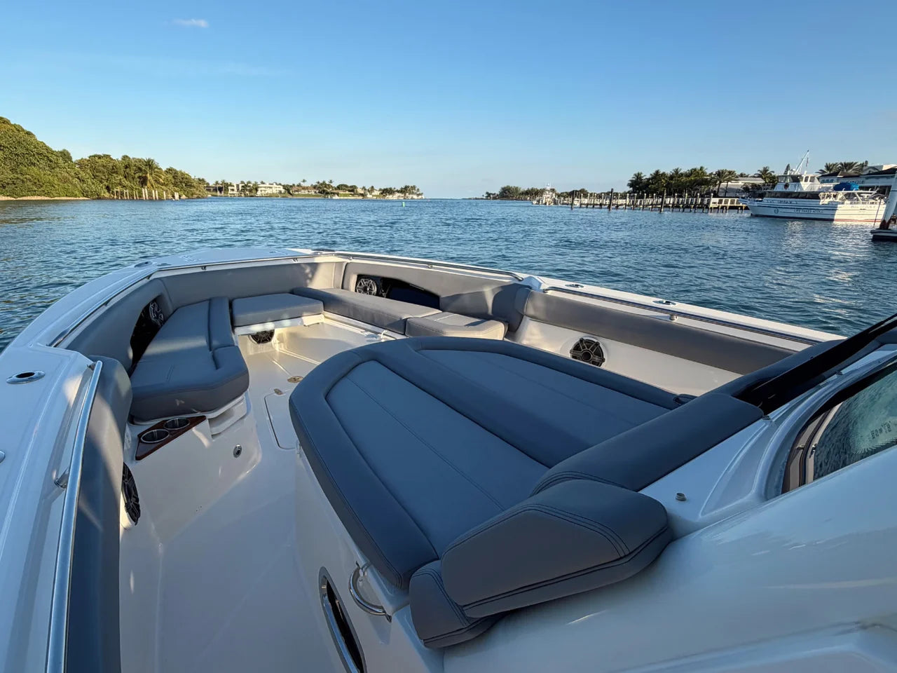 2026 Boston Whaler 360 Outrage 36.0 feet, Clearwater, Florida #36