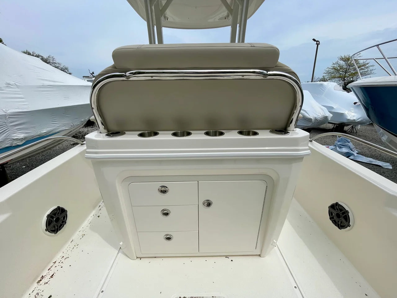2026 Boston Whaler 250 Dauntless 25.0 feet, Clearwater, Florida #6