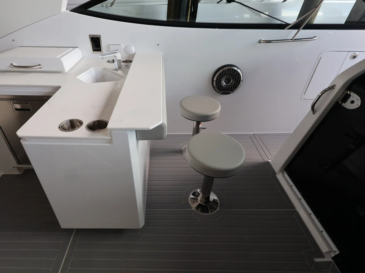 2026 Cruisers Yachts 38 GLS Outboard 38.0 feet, Clearwater, Florida #33